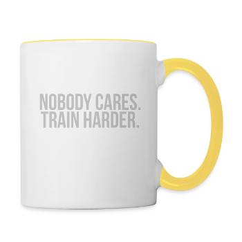 Nobody Cares Train Harder Fitness Shirt - Tasse zweifarbig - Weiß/Gelb - Rechts