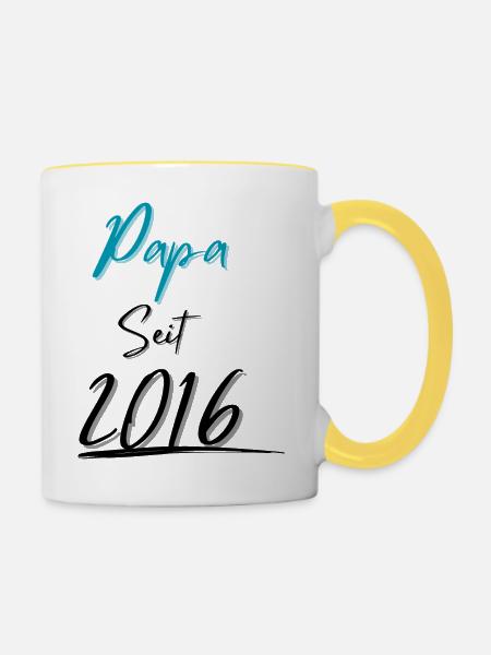 Papa seit 2016 - Tasse zweifarbig - Weiß/Gelb