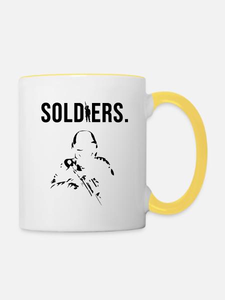 soladat black - Tasse zweifarbig - Weiß/Gelb