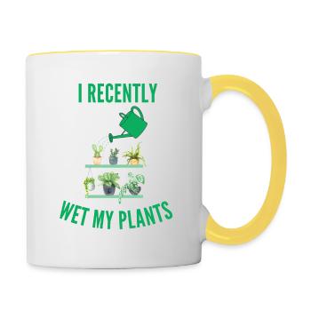 I Wet My Plants Funny Gardening Gardeners - Contrasting Mug - white/yellow - Right