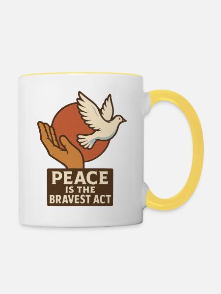 Frieden als tapferer Akt - Tasse zweifarbig - Weiß/Gelb