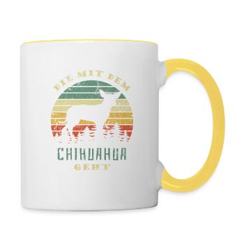 Die mit dem Chihuahua geht - Gassi gehen - Tasse zweifarbig - Weiß/Gelb - Rechts