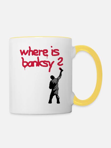 where is banksy - Tasse zweifarbig - Weiß/Gelb