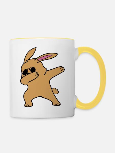dabbing rabbit - Tasse zweifarbig - Weiß/Gelb
