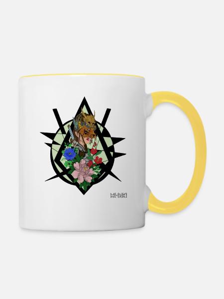 Kriegerin im blumenfeld - Tasse zweifarbig - Weiß/Gelb