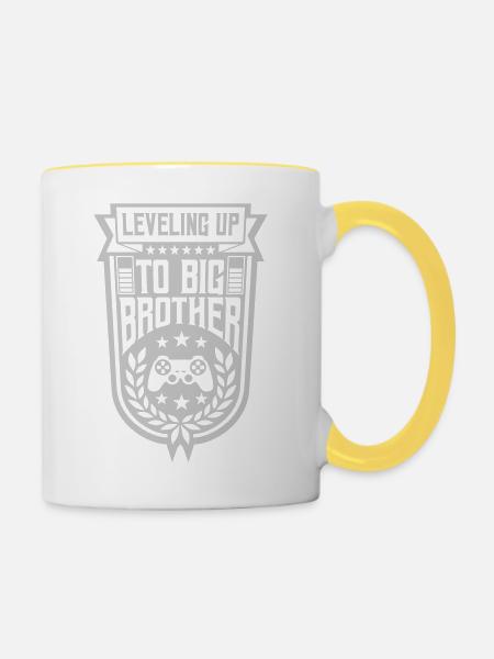 Leveling up big brother - Tasse zweifarbig - Weiß/Gelb