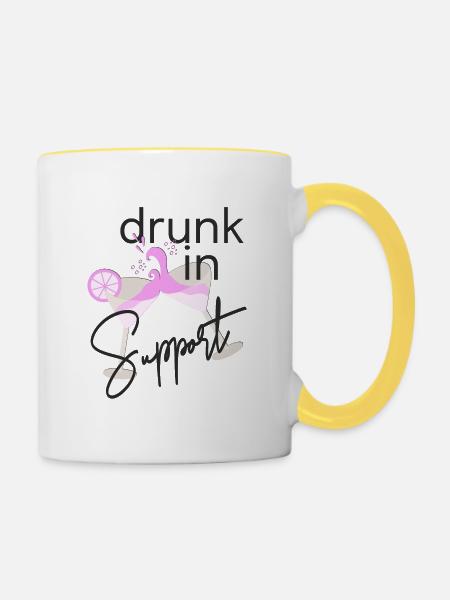 Drunk in support - Tasse zweifarbig - Weiß/Gelb