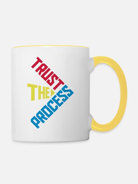 trust the process Zitat - Tasse zweifarbig - Weiß/Gelb
