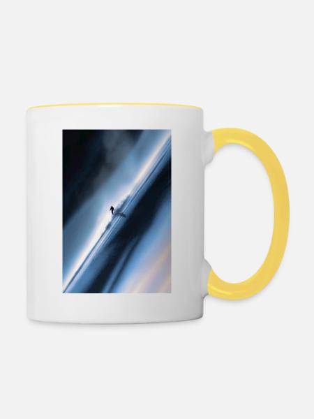 Blauer Diagonal-Schneereiter - Tasse zweifarbig - Weiß/Gelb