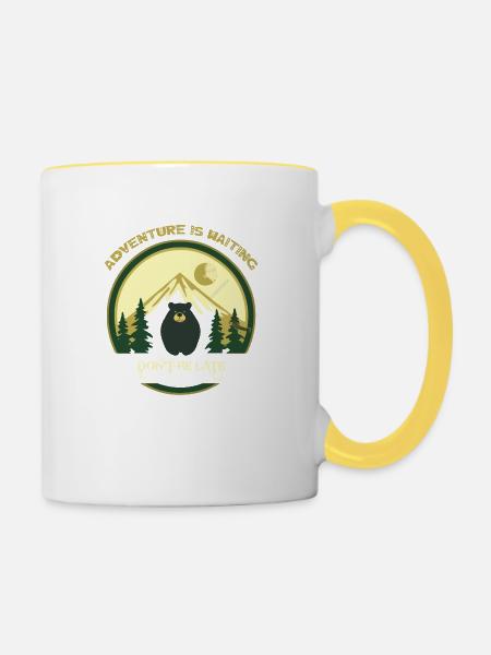 Abenteuer wartet auf Sie - Tasse zweifarbig - Weiß/Gelb
