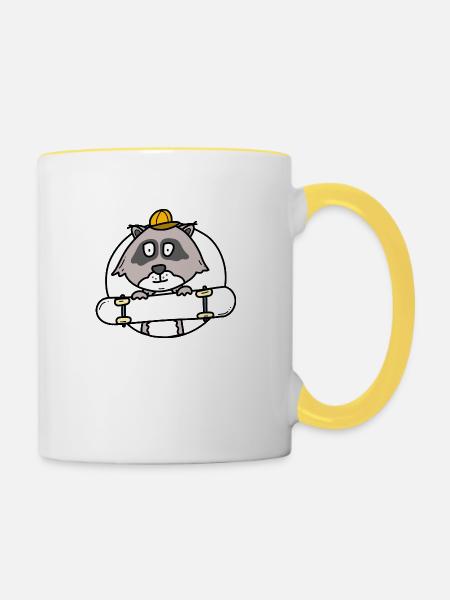 Waschbär mit Skateboard - Tasse zweifarbig - Weiß/Gelb