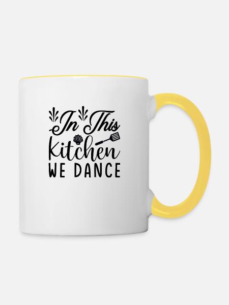 In this Kitchen we Dance - Tasse zweifarbig - Weiß/Gelb