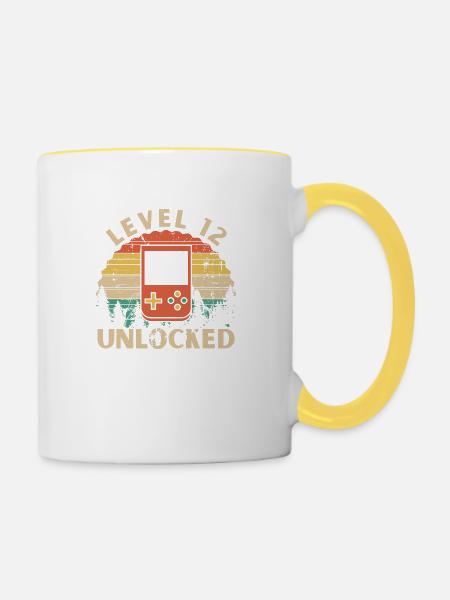 Level 12 freigeschaltet - Tasse zweifarbig - Weiß/Gelb