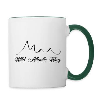 Wild Atlantic Way, Irlande - Mug contrasté - blanc/vert foncé - Droite