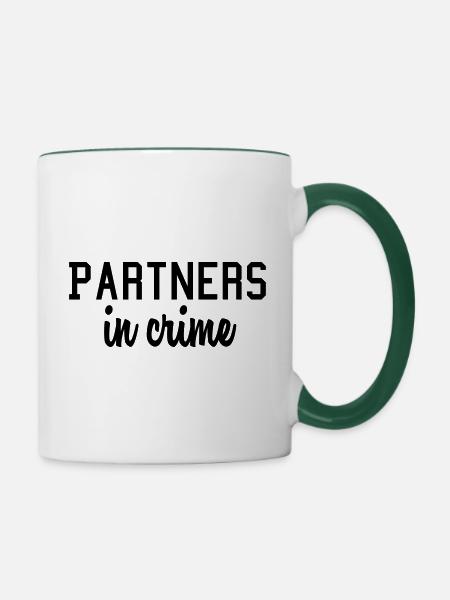 Partner in Verbrechen - Tasse zweifarbig - Weiß/Dunkelgrün
