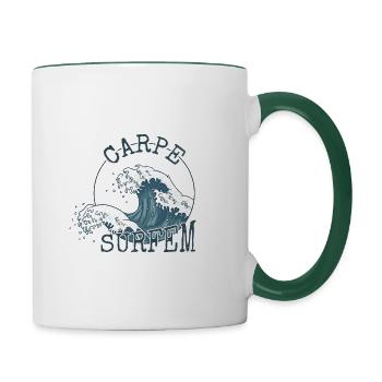 Carpe Surfem! Nutze die Welle! Carpe Diem Surfer - Tasse zweifarbig - Weiß/Dunkelgrün - Rechts