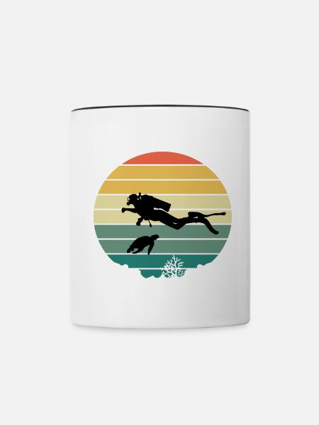 Diver and turtle - Tasse zweifarbig - Weiß/Schwarz