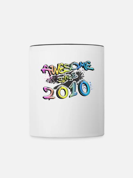 Awesome since 2010 - Tasse zweifarbig - Weiß/Schwarz