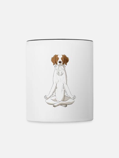 Chien d’Epagneul Breton Méditant - Mug contrasté - blanc/noir