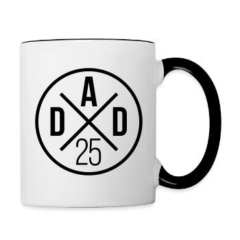 Dad 25 Vater Baby Papa 2025 - Tasse zweifarbig - Weiß/Schwarz - Rechts