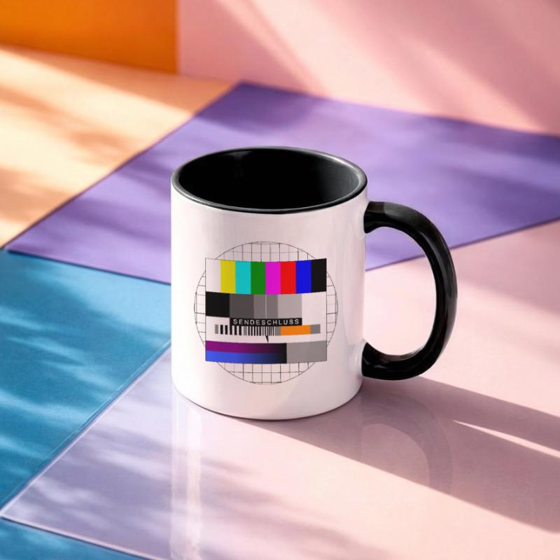 Modèle de test de l’échéance de diffusion Mug contrasté