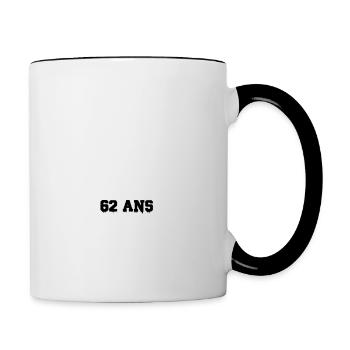 Retraite Automobile - Enfin Retraité 2022 - Mug contrasté - blanc/noir - Droite