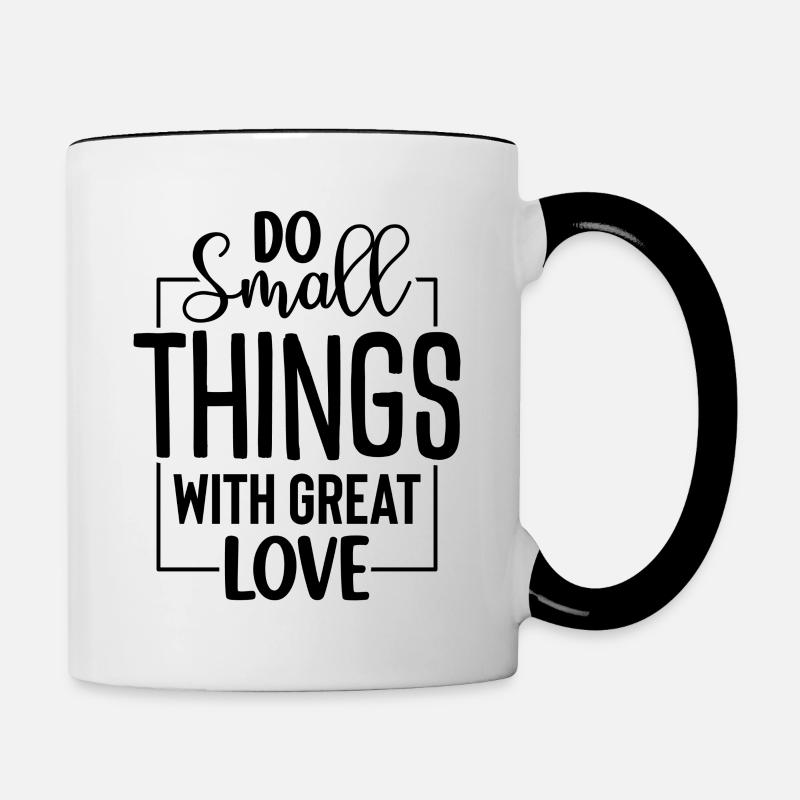 Faites de petites choses avec beaucoup d’amour - Mug contrasté - blanc/noir