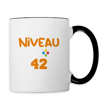 Niveau 42 débloqué - idée cadeau anniversaire - Mug contrasté - blanc/noir - Droite