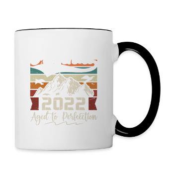 2022 - Gift born in 2022 - Contrasting Mug - white/black - Right