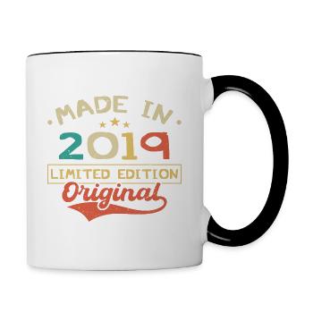 Hergestellt im Jahr 2019 | Limitierte Edition 2019 | Original - Tasse zweifarbig - Weiß/Schwarz - Rechts