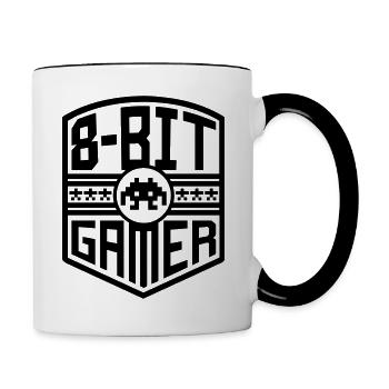 8-Bit Gamer (Wappen) - Tasse zweifarbig - Weiß/Schwarz - Rechts