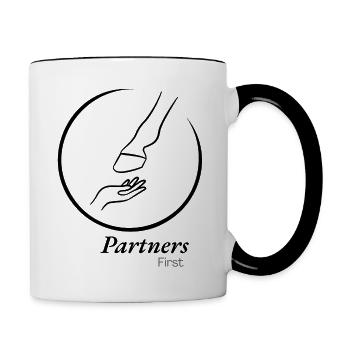 Hand & Huf - Partner zuerst (Schwarz) - Tasse zweifarbig - Weiß/Schwarz - Rechts