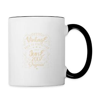 Vintage born in June 2007. Anniversary June 2007 - Contrasting Mug - white/black - Right