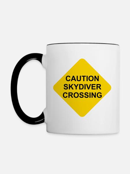 Schild Caution Skydiver Crossing - Tasse zweifarbig - Weiß/Schwarz