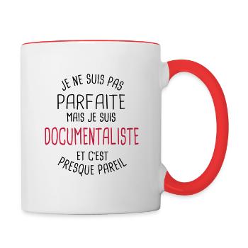 Pas parfaite mais documentaliste - Mug contrasté - blanc/rouge - Droite