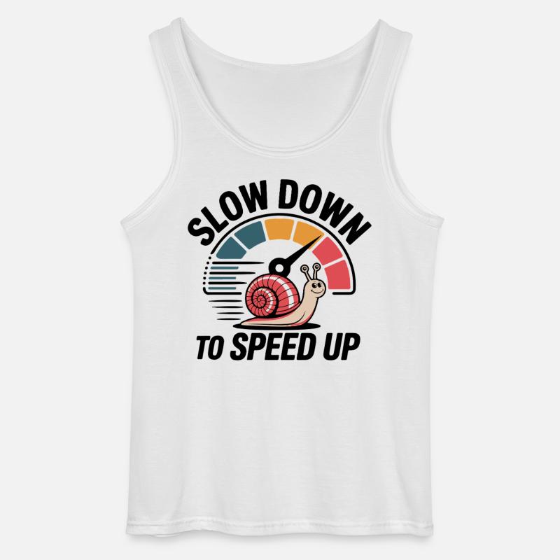 Langsamkeit Treibt Tempo - Gildan Männer Tank Top - Weiß