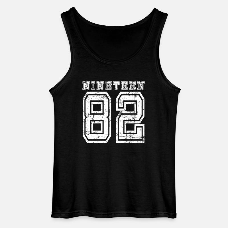NINETEEN 1982 - Gildan Männer Tank Top - Schwarz