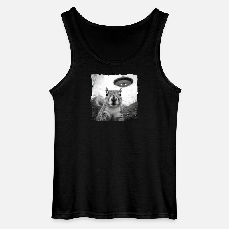 Alien Squirrel Encounter – Fun Sci-Fi - Gildan Men’s Tank Top - black
