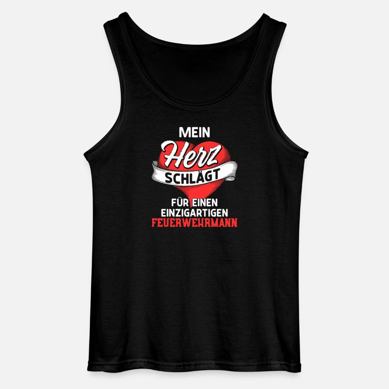 Heart beats for a firefighter - Gildan Men’s Tank Top - black
