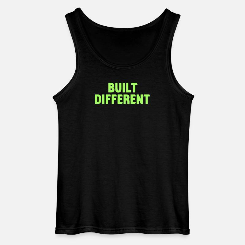 Built Different Neon Tee - Gildan Männer Tank Top - Schwarz