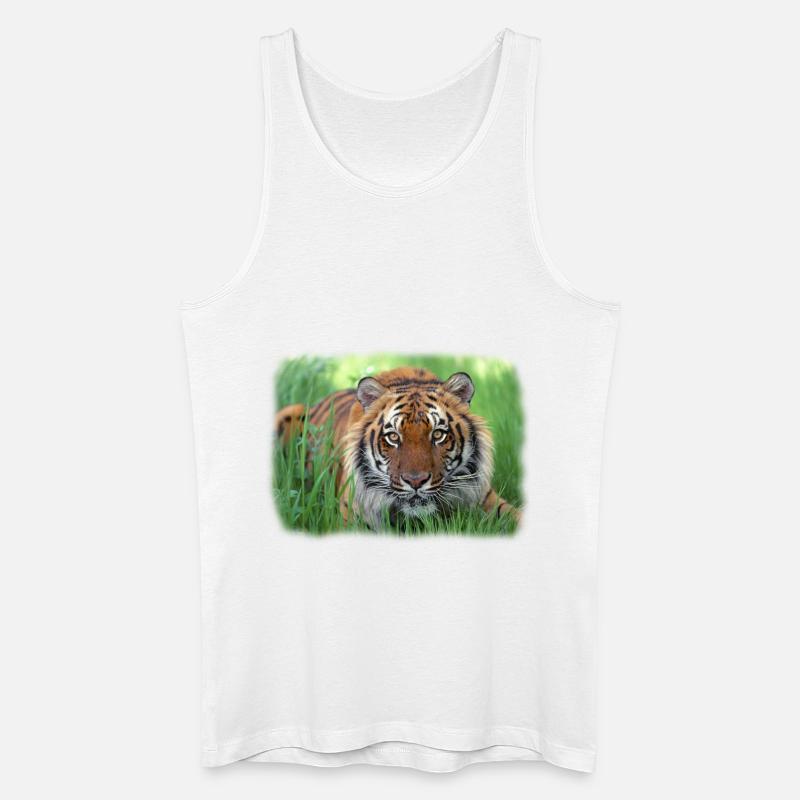 Tiger im Gras - Männer Bio Tank Top - Weiß