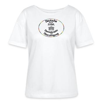 Deutsche durch Zufall, Demokratin aus Überzeugung - Stanley/Stella Relaxed Rundhals Frauen Bio-T-Shirt SERENA - Weiß - Vorne - Anna (173cm)