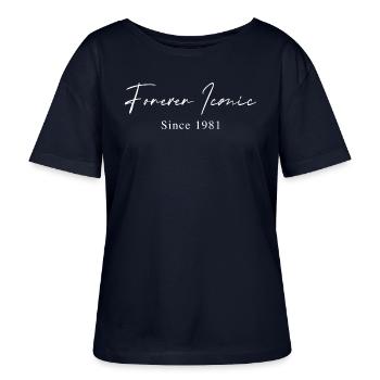 Forever Iconic 1981 Typographie minimaliste - T-shirt bio à col rond SERENA Stanley/Stella Femme - marine - Devant - Anna (173cm)