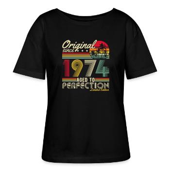 1974 Vintage Vintage Birthday Retro Gift - Stanley/Stella SERENA Relaxed Women’s Organic Round Neck T-shirt - black - Front - Anna (173cm)