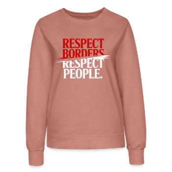 Respecter les frontières Respecter les gens - Groenland - Sweat Femme - rose poudré - Devant - AI Model Female 172 dark (172cm)