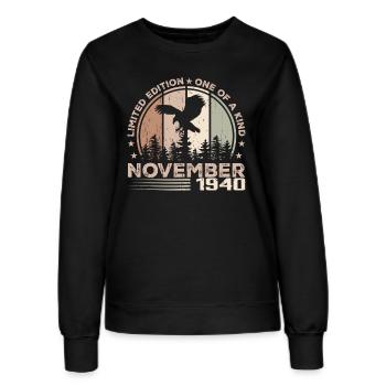 Unvergleichlich seit November 1940 84 Jubiläum - Frauen Sweatshirt - Schwarz - Vorne - AI Model Female 172 light (172cm)