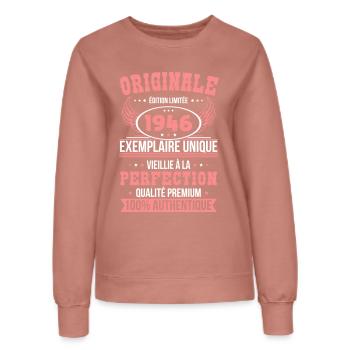 1946 – Exemplaire unique – Qualité premium - Sweat Femme - rose poudré - Devant - AI Model Female 172 dark (172cm)