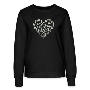 Herz mit Berg- und Waldlandschaft - Frauen Sweatshirt - Schwarz - Vorne - AI Model Female 172 light (172cm)