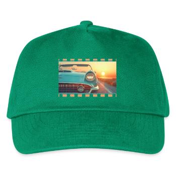 Retro convertible in cinematic sunset - Kids’ Baseball Cap - green - Front