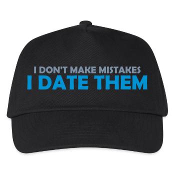 Date Mistakes Zitat Logo - Kinder Basecap - Schwarz - Vorne